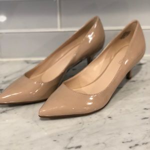 NWT Nine West Kitten Heels Nude Patent Leather